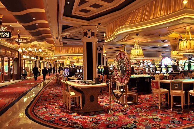 Lotsa Slots Live Casino